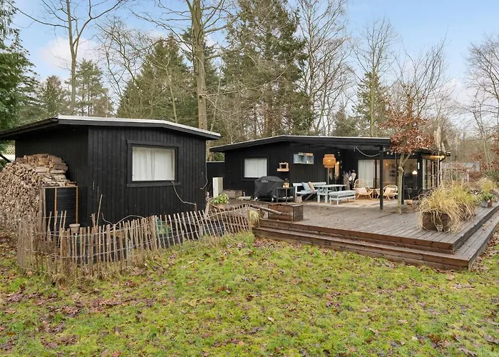 Gorgeous In With Kitchen